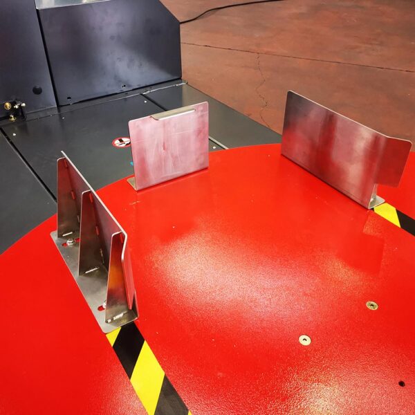 Sistema blocco posteriore roll container