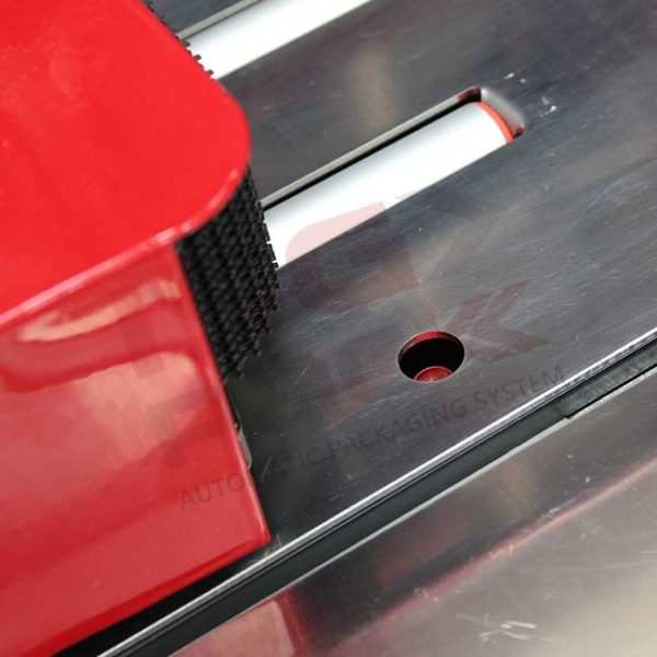 Sensore per reggiatura automatica