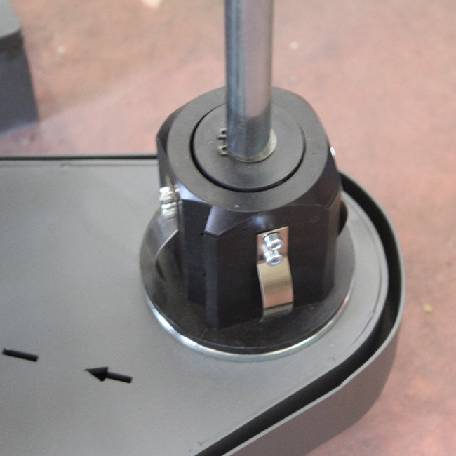 Sistema di bloccaggio bobina carrello Sistema di bloccaggio bobina carrello